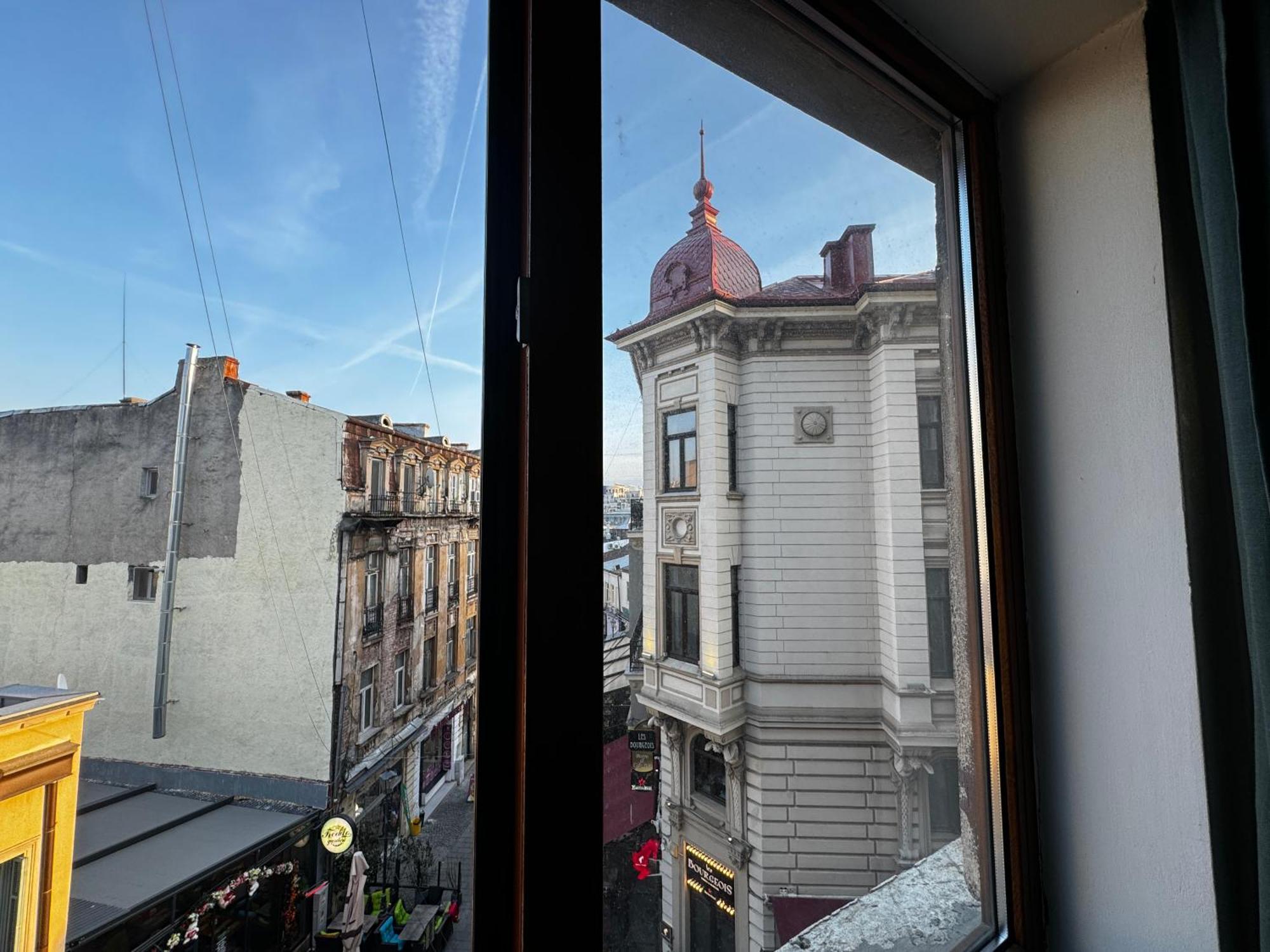 Old Town Studios By Chr Luxury Property Бухарест Экстерьер фото